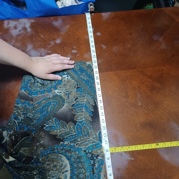 Sheer Suzanne's Longsleeved Paisley Blouse Size Large - Picture 6 of 8